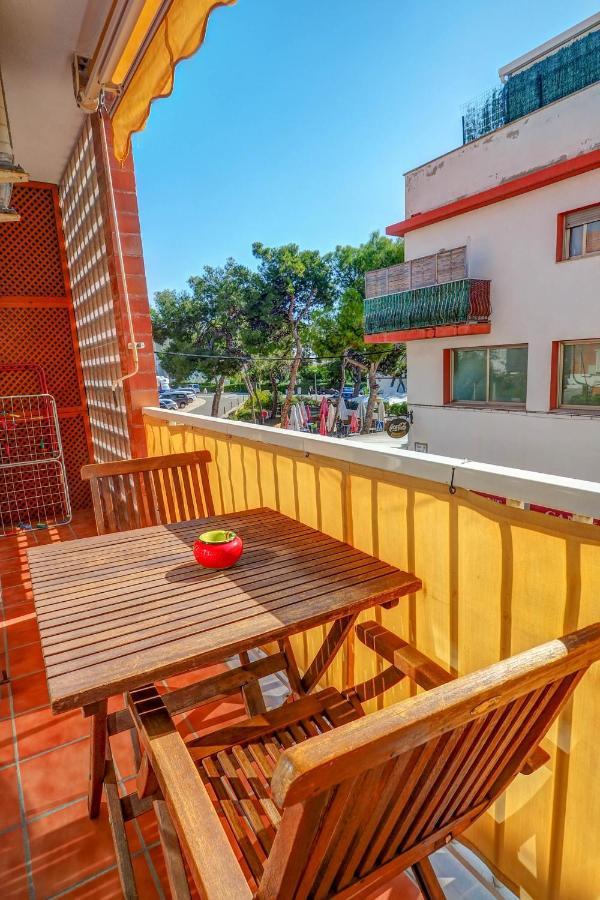 The Beach Apartment By Hello Homes Sitges Exterior photo